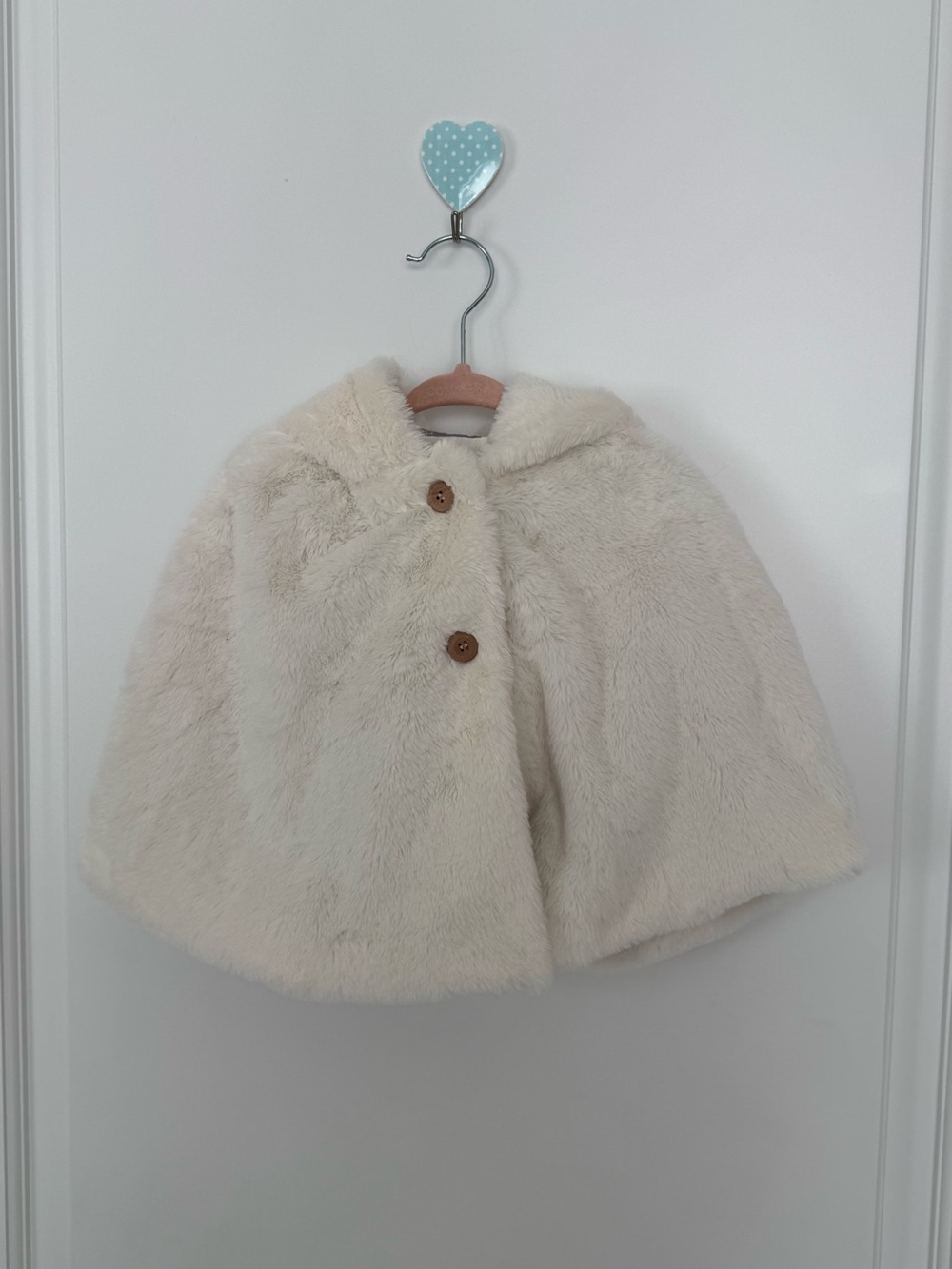Jessica Simpson Kids Cream Faux Fur Hooded Cape